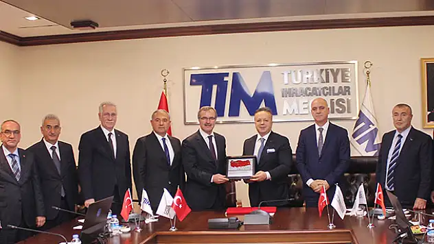 OSBÜK ve TİM arasında işbirliği protokolü imzalandı