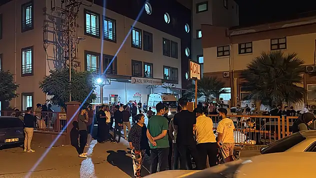 Osmaniye'de düğünde davetliler birbirine girdi: 2 yaralı
