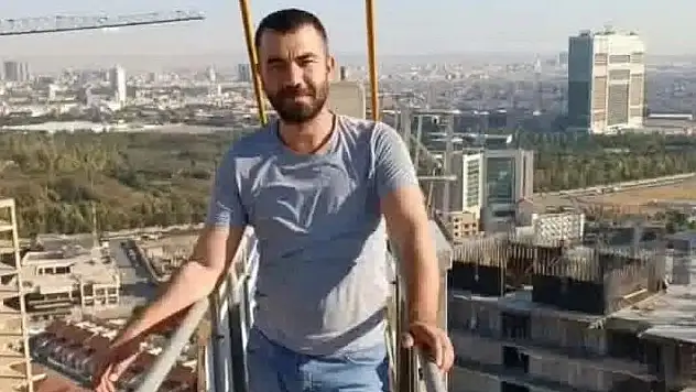 Osmaniye'de vinç devrildi: 1 ölü