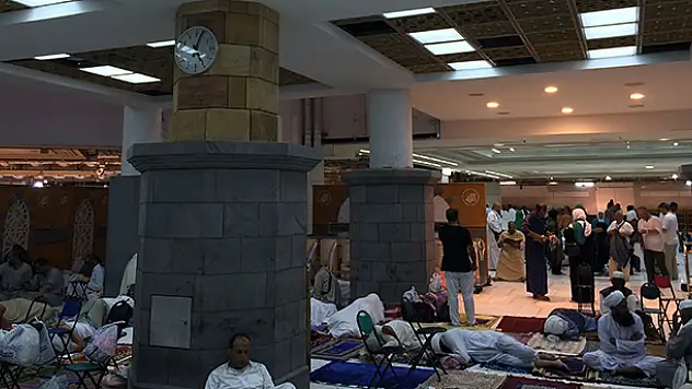 Osmanlı revakları yeniden Kabe'ye konuluyor