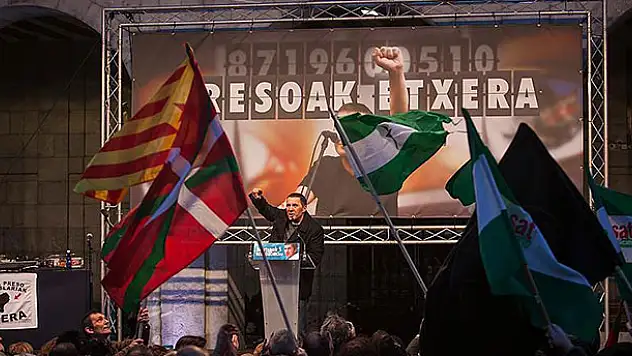 Otegi, Bask bölgesindeki ayrılıkçı siyasi hareketin liderliğine soyundu