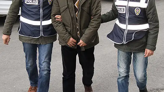 Oto hırsızları Konya'da yakalandı