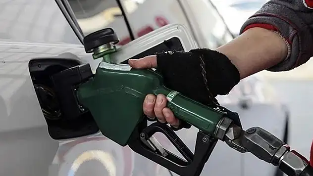Otogaza indirim bekleniyor! Güncel akaryakıt fiyatları 