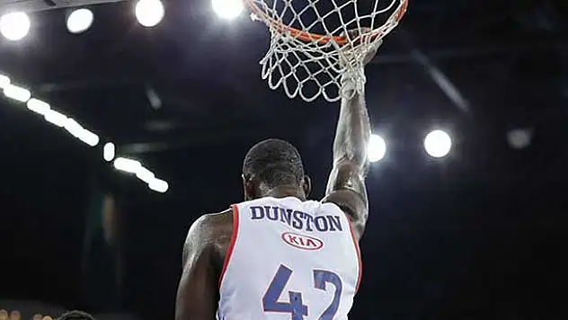 Otomobil devi, Anadolu Efes'e sponsor oldu