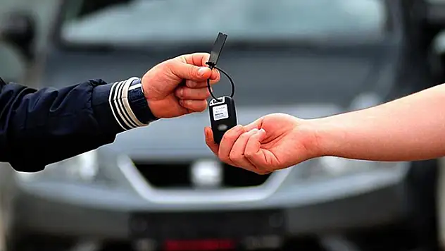 Otomobil satışlarında '6 ay ve 6 bin kilometre sınırı' uzatıldı
