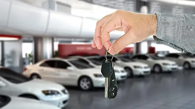 Otomobilde fiyat indirimleri 20 bin liraya dayandı