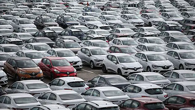 Otomobilde Renault, ticaride Ford tercih edildi