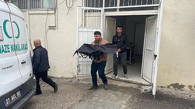 Otomobilin çarptığı 3 yaşındaki çocuk hayatını kaybetti