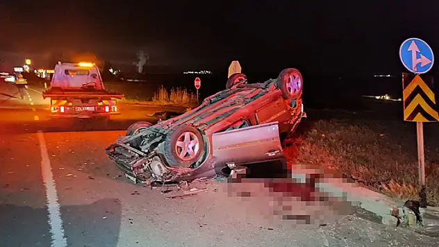 Otomobilin çarptığı araç, takla attı 1 ölü, 1 yaralı
