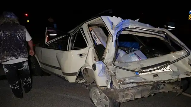 Otomobilin hurdaya döndüğü kazada emniyet kemeri hayat kurtardı
