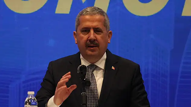Otomotiv sektörü yüzde 5,3'lük büyüme oranı ile 26,9 milyar dolarlık ihracat gerçekleştirdi'