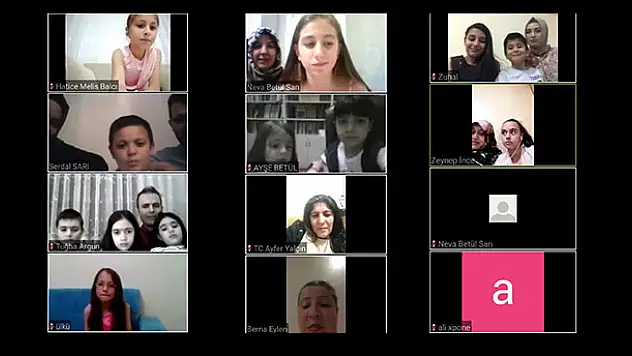 Ova un'dan Dijital mezuniyet töreni