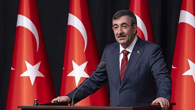 'OVP enflasyonu tek haneye indirip fiyat istikrarını sağlamayı amaçlamaktadır'