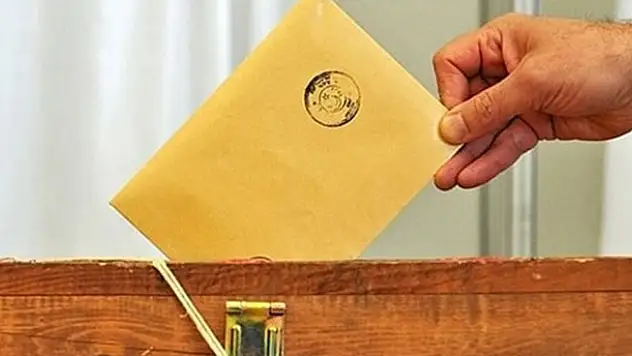 Oy verme saatlerine ilişkin kararı Resmi Gazete'de yayımlandı