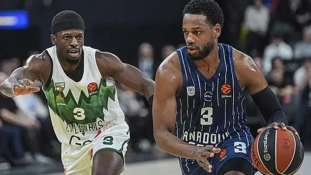 Anadolu Efes, Virtus Bologna'yı ağırlayacak