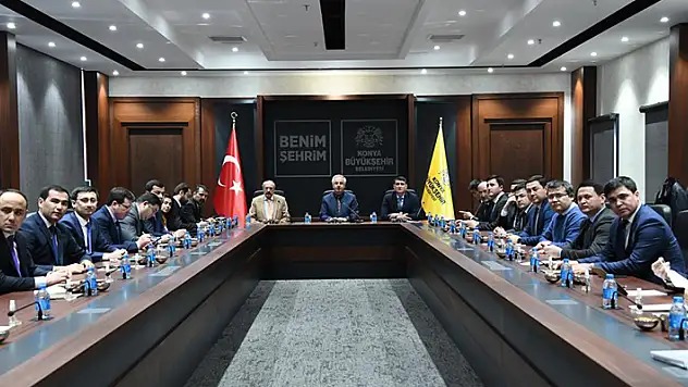 Özbekistan heyetine Konya Modeli Belediyecilik anlatıldı
