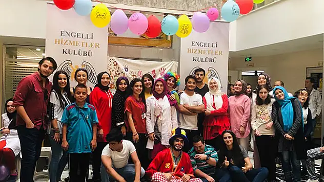 Özel çocuklar renkli etkinliklerle topluma kazandırılıyor
