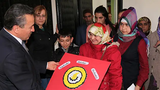 Özel Eğitim Öğrencileri Başkan Tutal'ı ziyaret etti