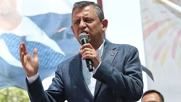 Özgür Özel: Çiftçi sayısı yarım milyon azaldı
