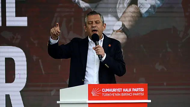 Özgür Özel: Cumhurbaşkanı adayıma güveniyorum
