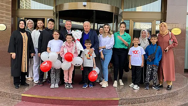 Özkaymak, şehit çocuklarını unutmadı

