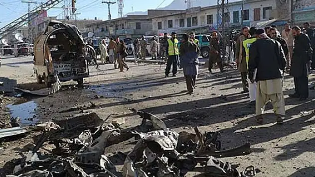 Pakistan'da silahlı saldırı