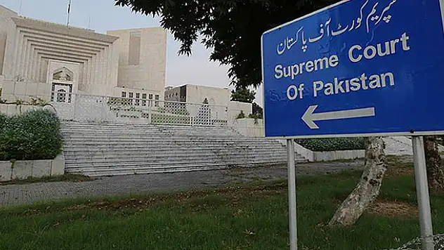 Pakistan'daki FETÖ okullarını Türkiye Maarif Vakfı devraldı