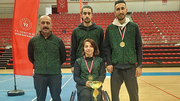 Para badmintonda Konya birinci oldu 