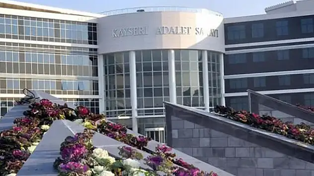 Paraları yurt dışına aktaran iş adamı tutuklandı