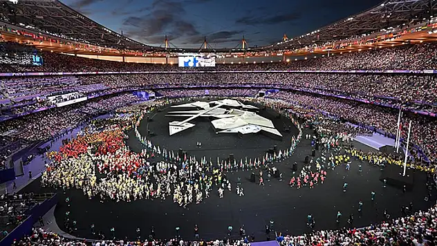 Paris 2024 Olimpiyat Oyunları kapanış töreniyle sona erdi
