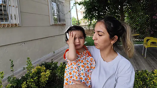 Parmağının ucu kopan Roza, 4 hastane dolaştı
