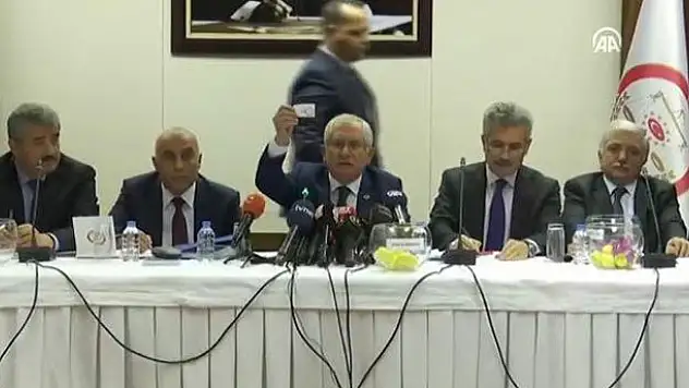 Partilerin oy pusulasındaki yerleri belli oldu!