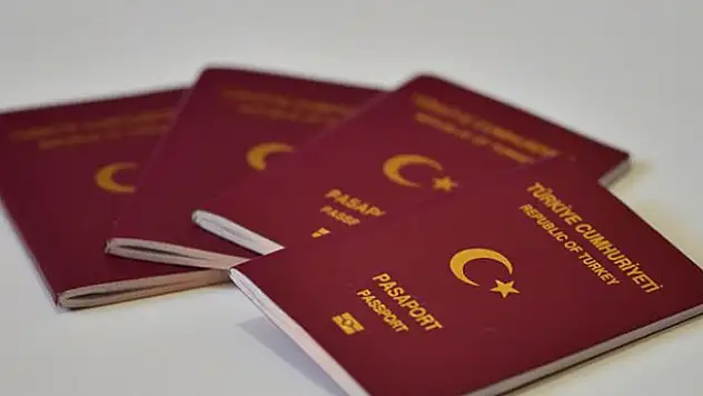 Pasaporta damga zorunluluğu kalkıyor