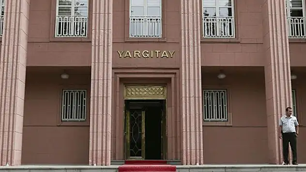 Patronundan habersiz evlenen işçiye Yargıtay'dan kötü haber