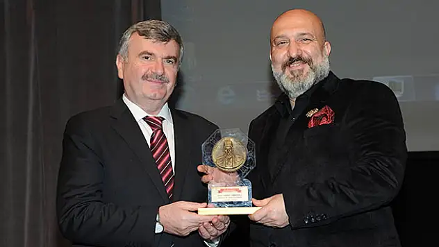 'Payitaht Abdülhamid' oyuncuları Konyalılarla buluştu