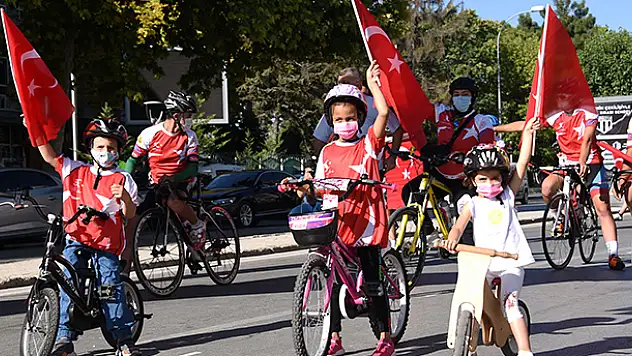 Pedallar 30 Ağustos Zafer Bayramı için döndü