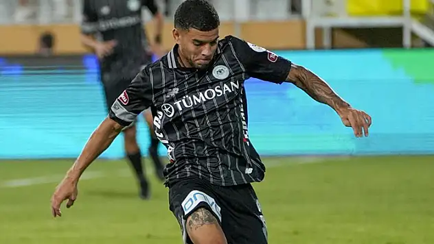 Pedrinho: Konyaspor'a yardım etmek ve burada olmak mutluluk veriyor
