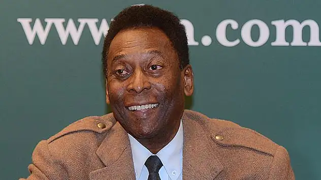 Pele'nin eşyaları açık artırmaya çıkarılıyor