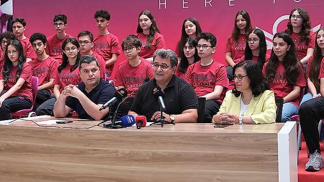 PEMA Koleji 17 yıldır zirveyi bırakmıyor
