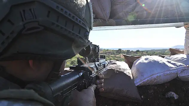 Pençe Harekatı bölgesinde iki asker şehit oldu, bir terörist etkisiz hale getirildi
