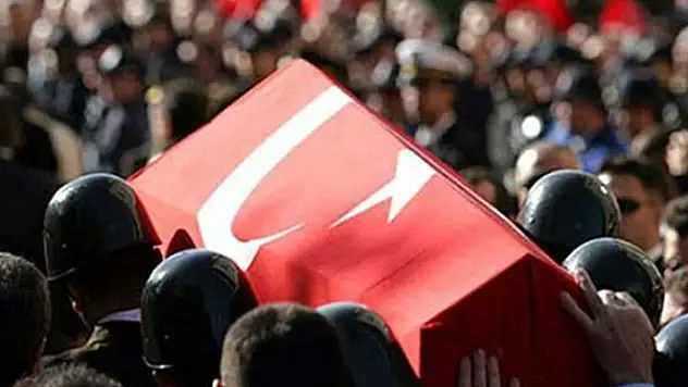 Pençe-Kilit bölgesinde bir askerimiz şehit oldu
