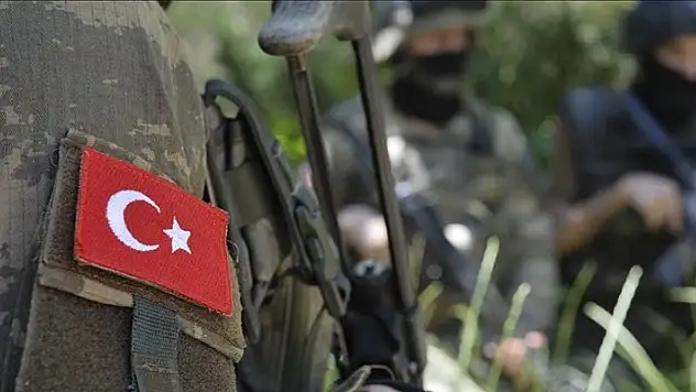 Pençe Kilit operasyonu bölgesinde silah kazası sonucu bir asker şehit oldu
