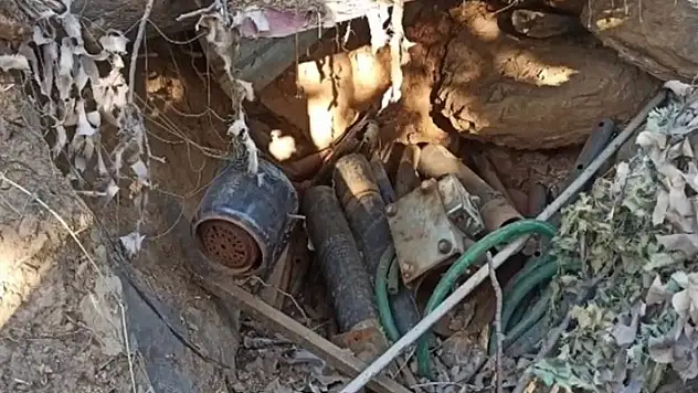 Pençe-Kilit Operasyonu bölgesindeki 6 mağarada çok sayıda silah ve mühimmat ele geçirildi
