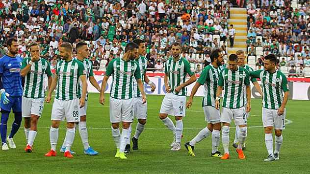 Perdeyi Konyaspor açıyor