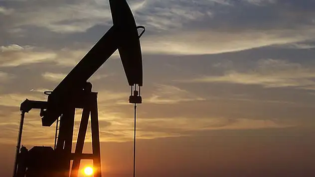 Petrol devleri 1 haftada 495 milyar dolar kaybetti