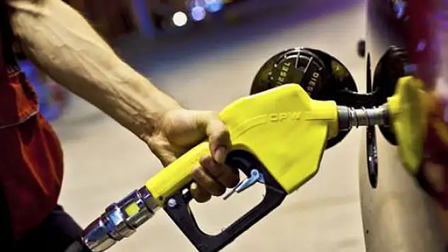 Petrol Fiyatları 43 Dolara İnecek!
