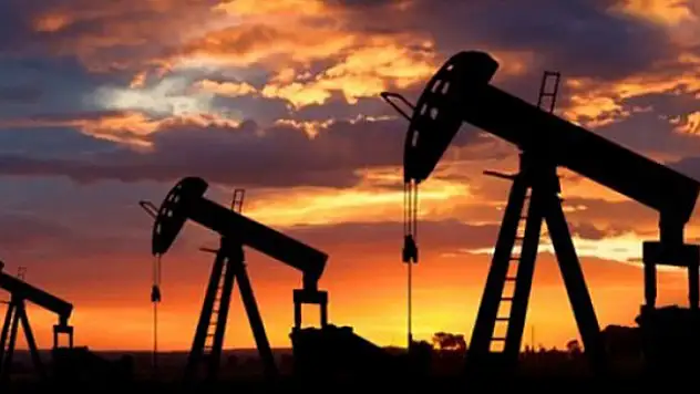 Petrol fiyatları aralık seviyesinin üzerine çıktı