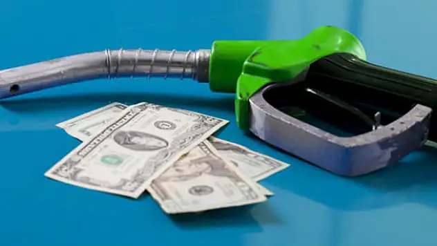 Petrol son 11 yılın en düşük seviyesinde
