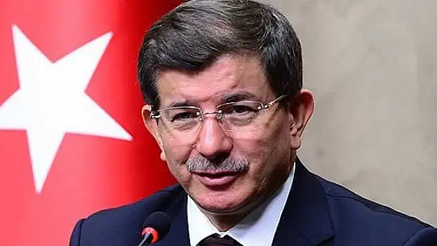 Peygamberimize hakarete izin veremeyiz