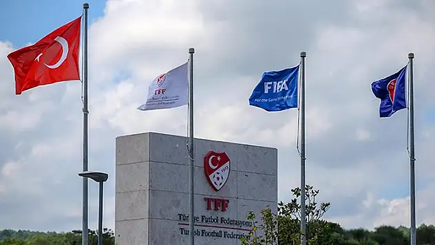 PFDK'den 2 futbolcuya men, 5 kulübe para cezası
